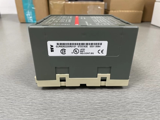 07DC92 GJR5252200R0101 ABB Digital Input / Output Module