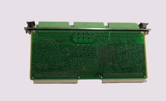 IOC4T 200-560-000-013 16 Relay Card Input / Output Connections
