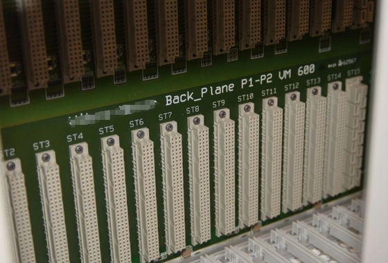 ABE040 204-040-100-012 System Racks Modular Concept Allows Specific Cards