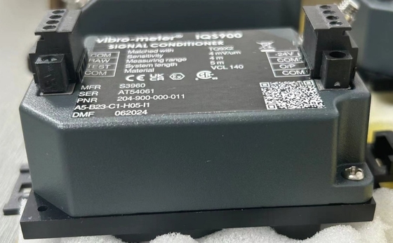 IQS900 204-900-000-011 A1-B21-C1-H10-I0 Proximity Measurement System